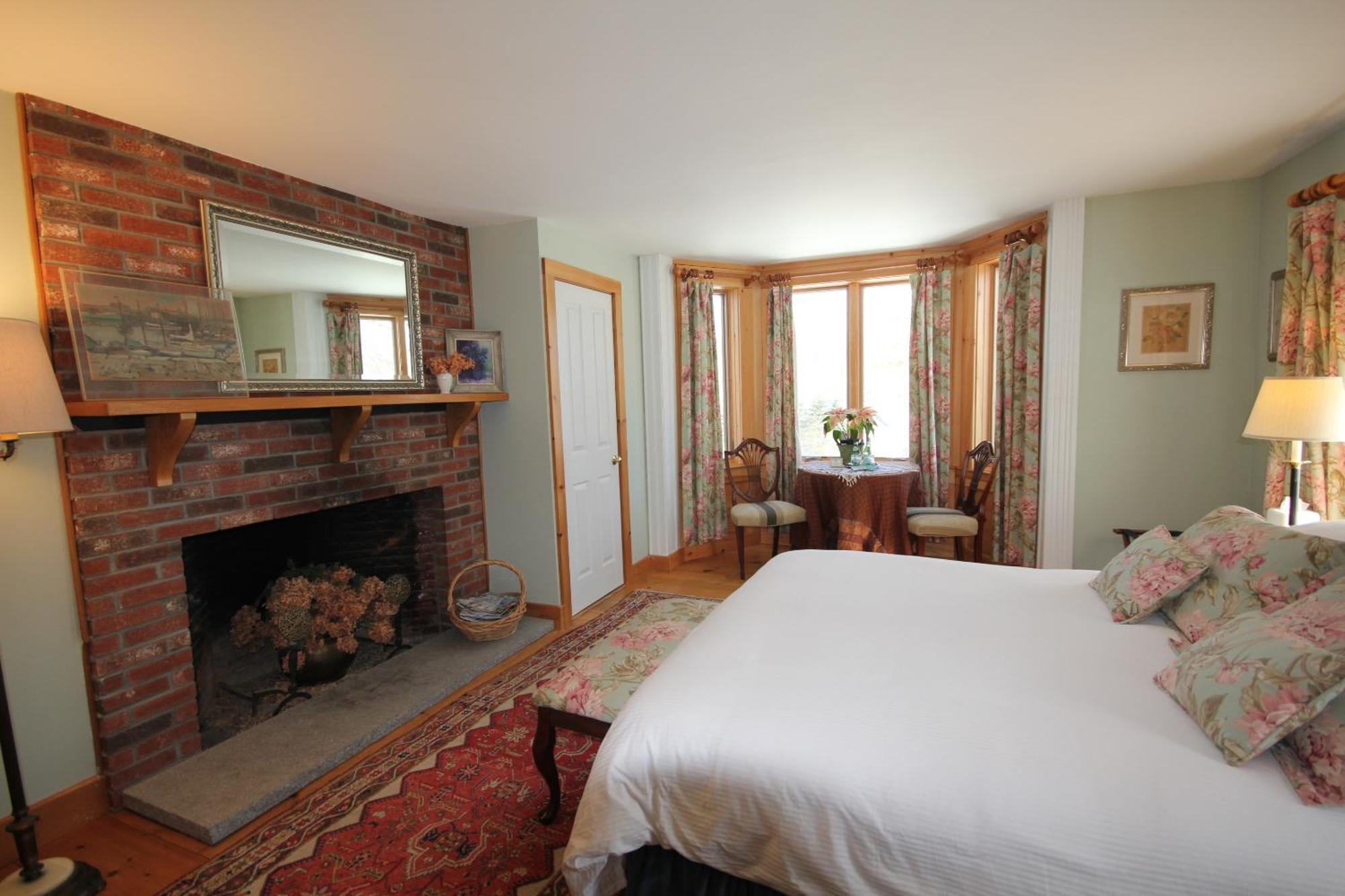 Highland Lake Inn Andover Стая снимка