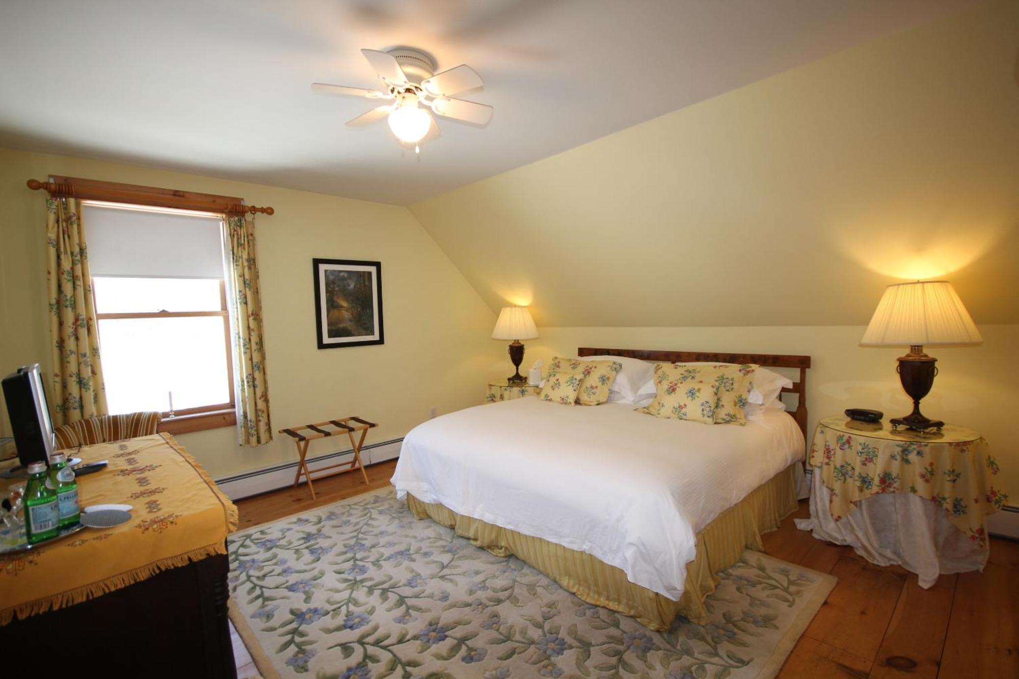 Highland Lake Inn Andover Стая снимка