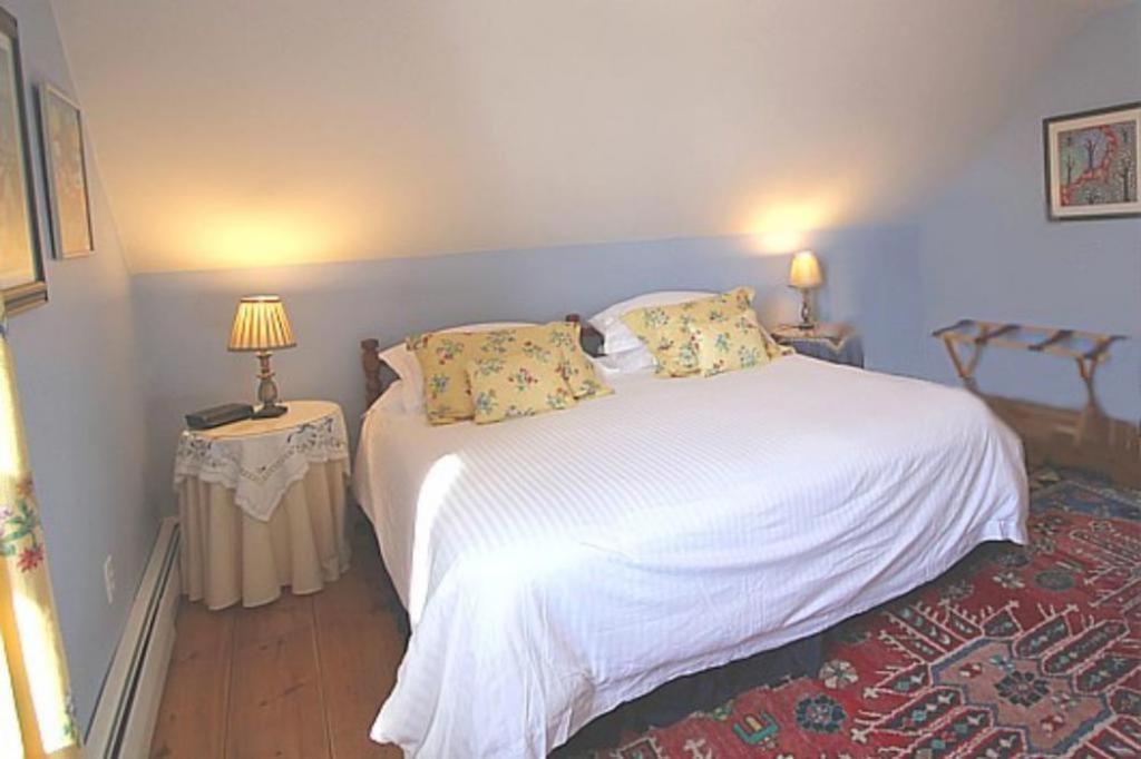 Highland Lake Inn Andover Екстериор снимка